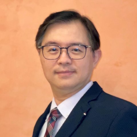Lung-Teng Hu (PhD'05)