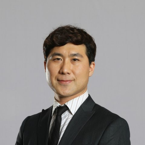 Geigun (Charlie) Shin